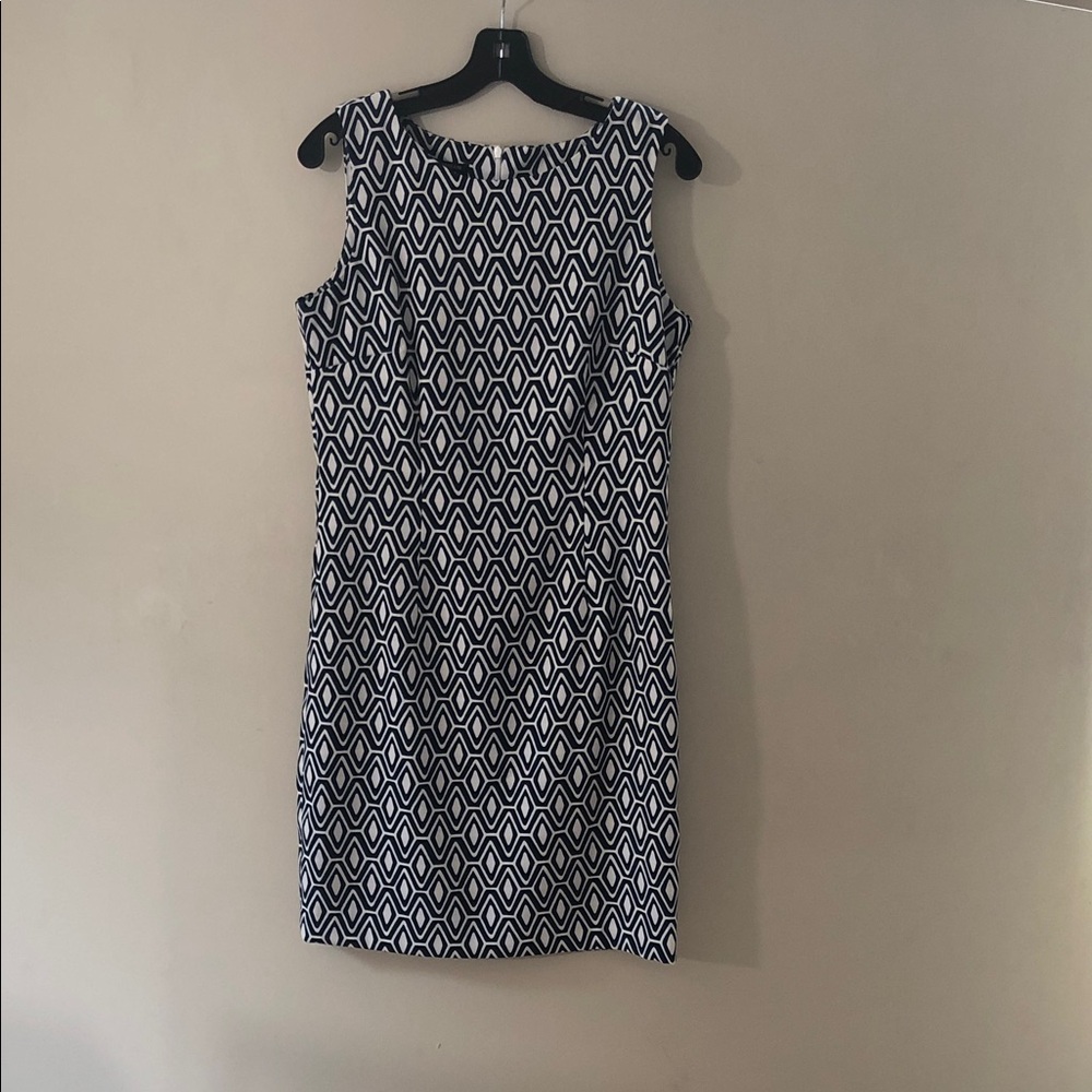 Mario Serrani Blue & White Geometric Sheath Dress
